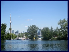 Toronto Islands from the tour boat 010